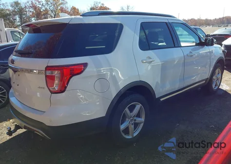 2016 Ford Explorer Xlt из США, поврежденный, VIN 1FM5K8D88GGB77391